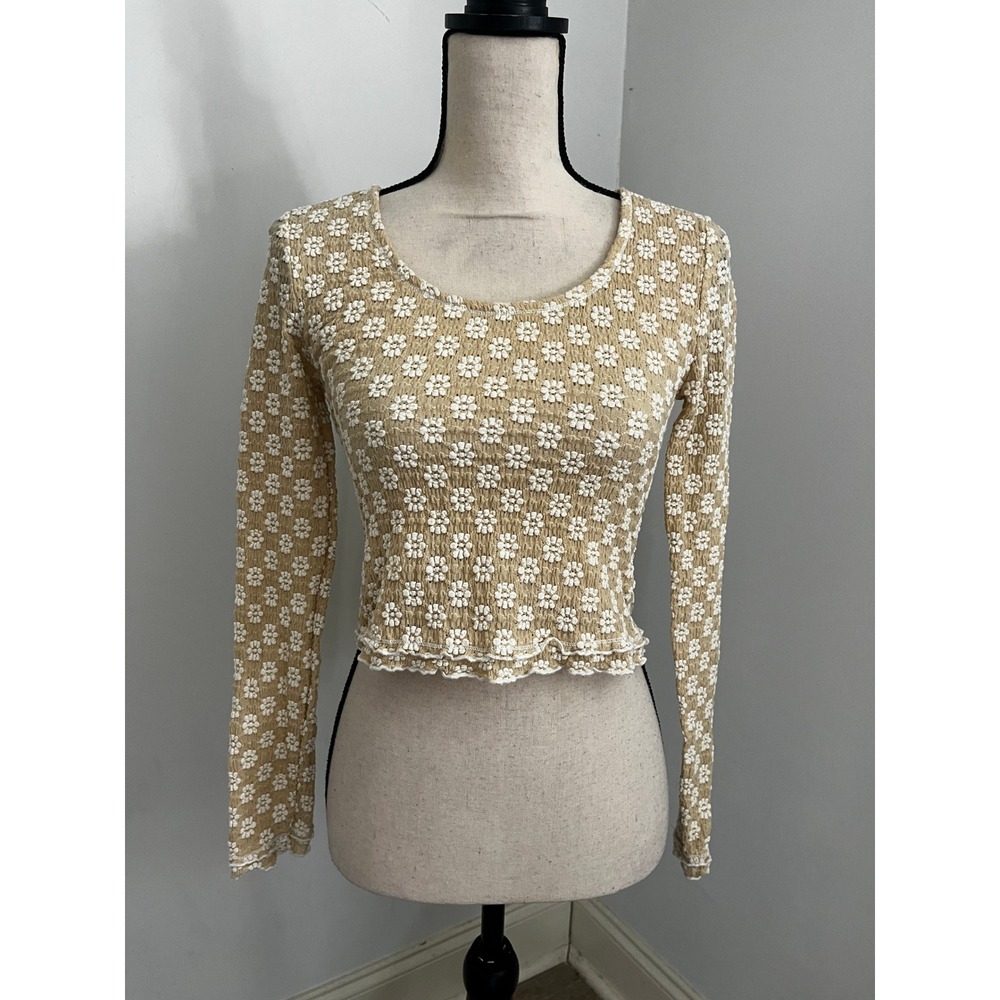 Daisy Floral Textured Crop Top Small Tan White Long Sleeve Boho Cottagecore Y2K